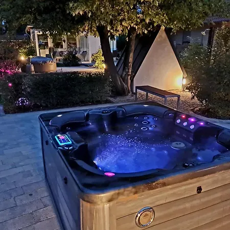 Gruener Kontaktloser Checkin * Stendell